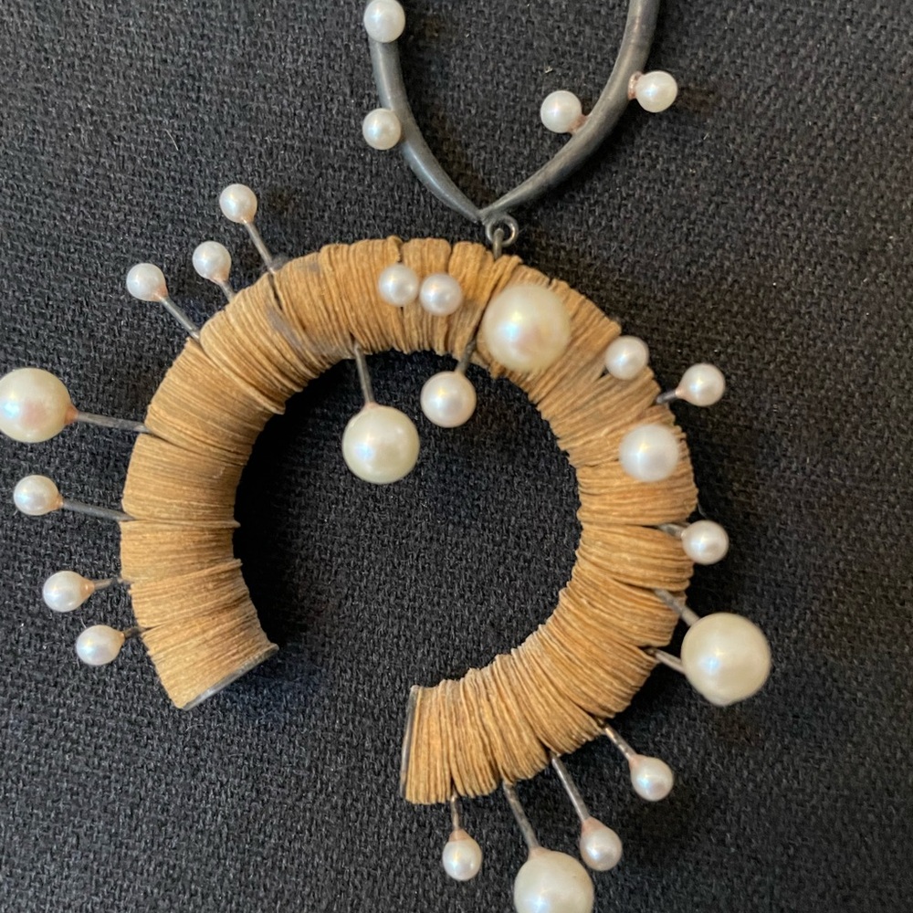 Vintage Kiwon Wang Silver Pearl and Paper necklace NYC - Picture 4 of 16